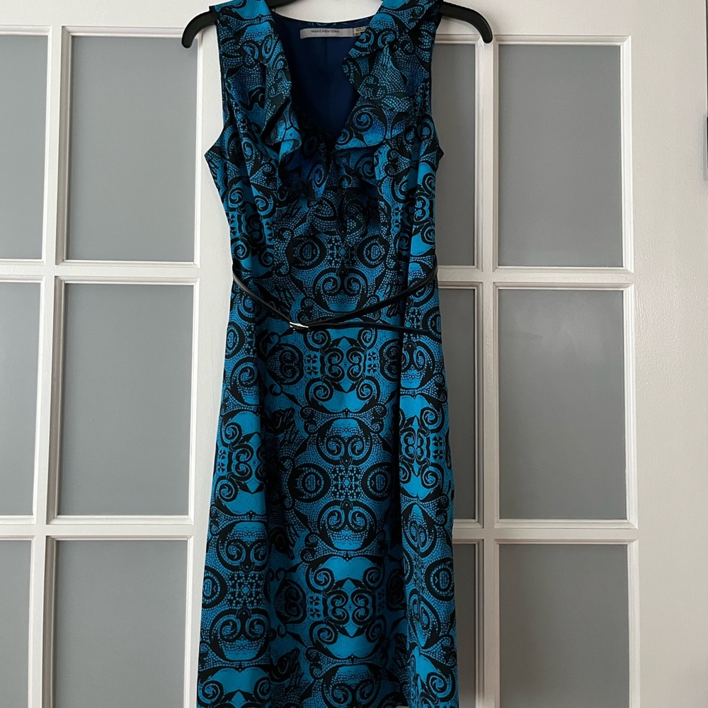Size 4 dress with belt